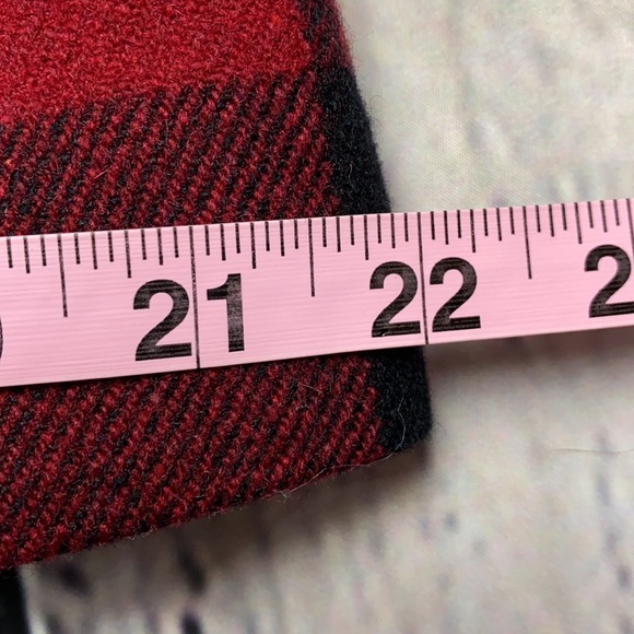 Gap 70% Recycled Wool Red/Black Plaid Coat Size: Medium - Picture 11 of 17